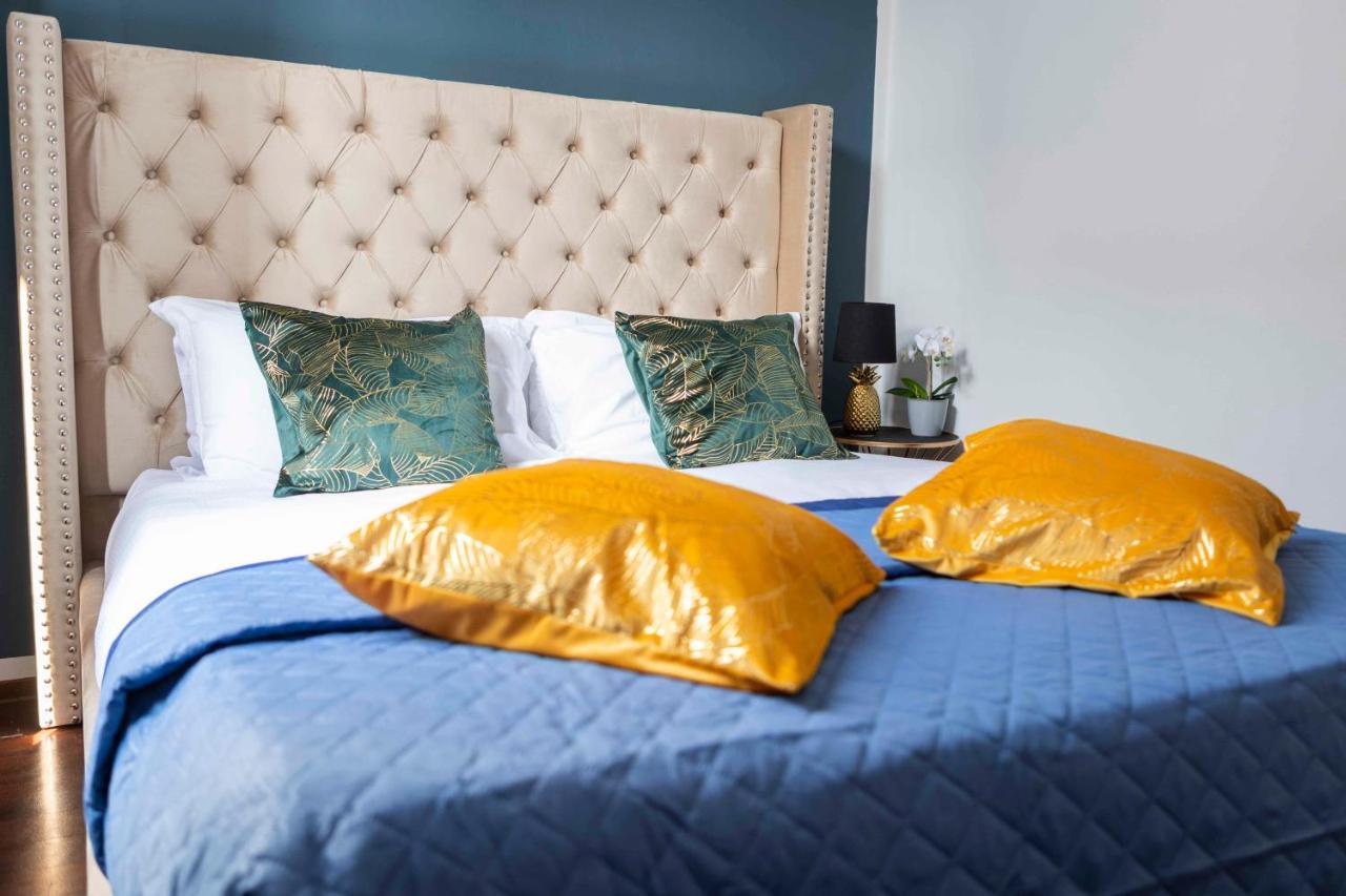 Lamarmora Charming Apartment By 101Flats Milan Bagian luar foto