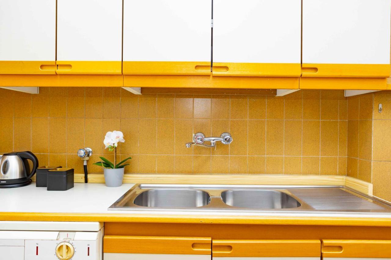 Lamarmora Charming Apartment By 101Flats Milan Bagian luar foto